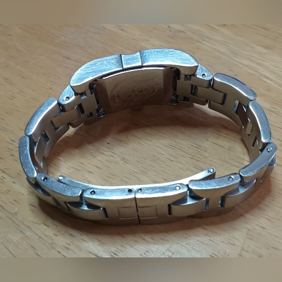 X Hamilton Ladies Quartz watch Textured black dial Curved Cut Crystal Silver . - Picture 8 of 13